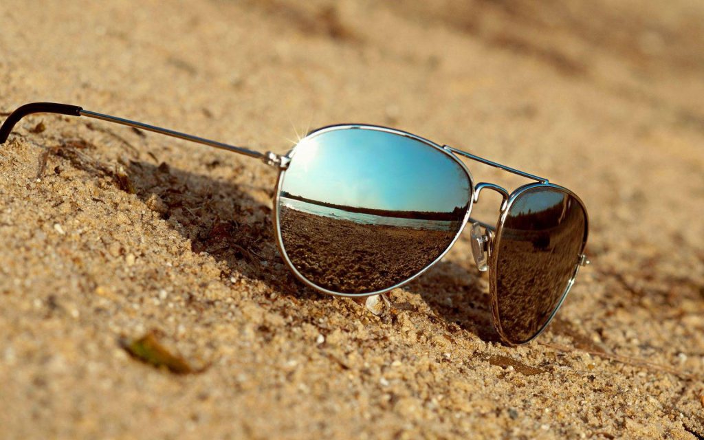 جدیدترین عینک آفتابی های مردانه در استایل های 2021